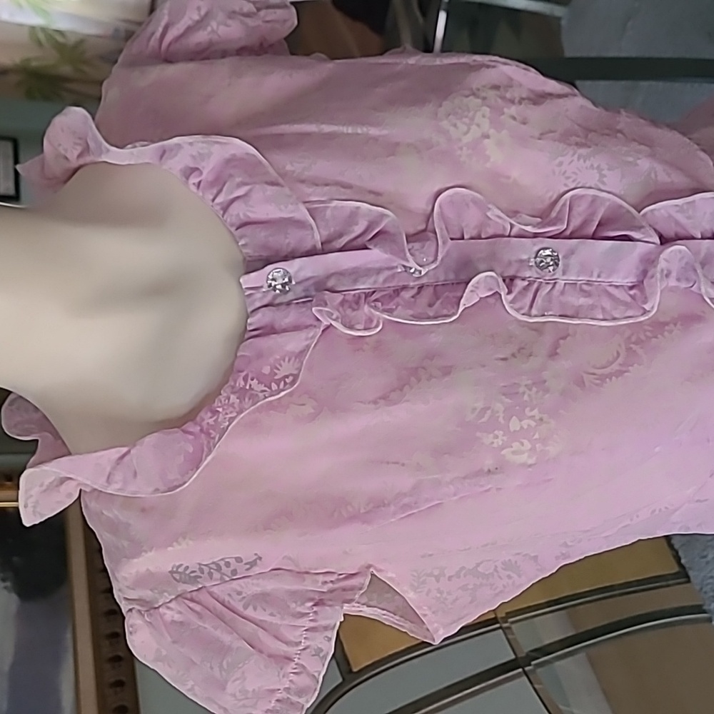 Pink Ruffled Ladie's Top ❤️ - Picture 4 of 8